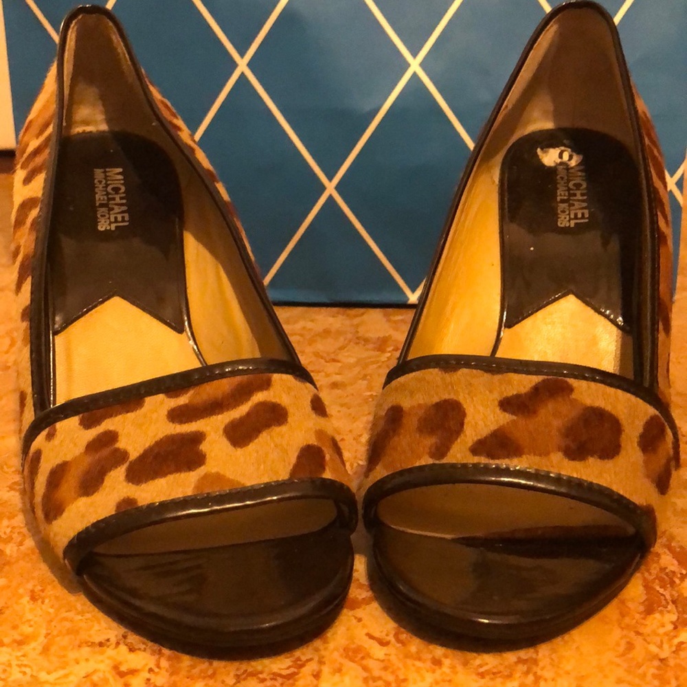 Leopard print Michael Kors wedge heals